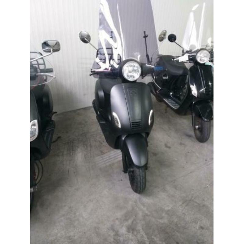 ??Vespa look snorscooter Agm vx50 btc lasouris GARANTIE!!!??