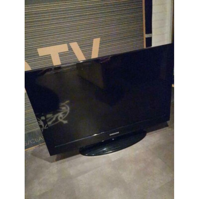 Samsung tv 80 cm
