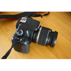 Canon 450D met 18-55mm IS lens