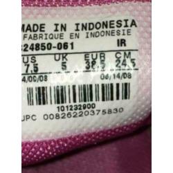 NIKE Supergave zilveren sneakers Limited Edition , maat 38,5