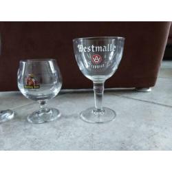 Bierglazen, o.a. Hertog Jan en Gosser