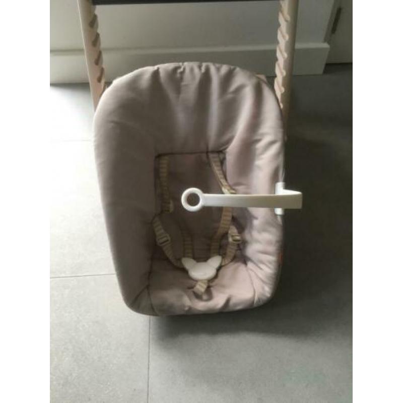 Nette stokke trip trap + newborn + babyset + kussenset + gor