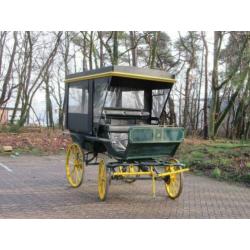 Goed onderhouden wagonette met kap
