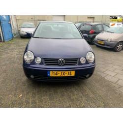 Volkswagen Polo 1.4-16V