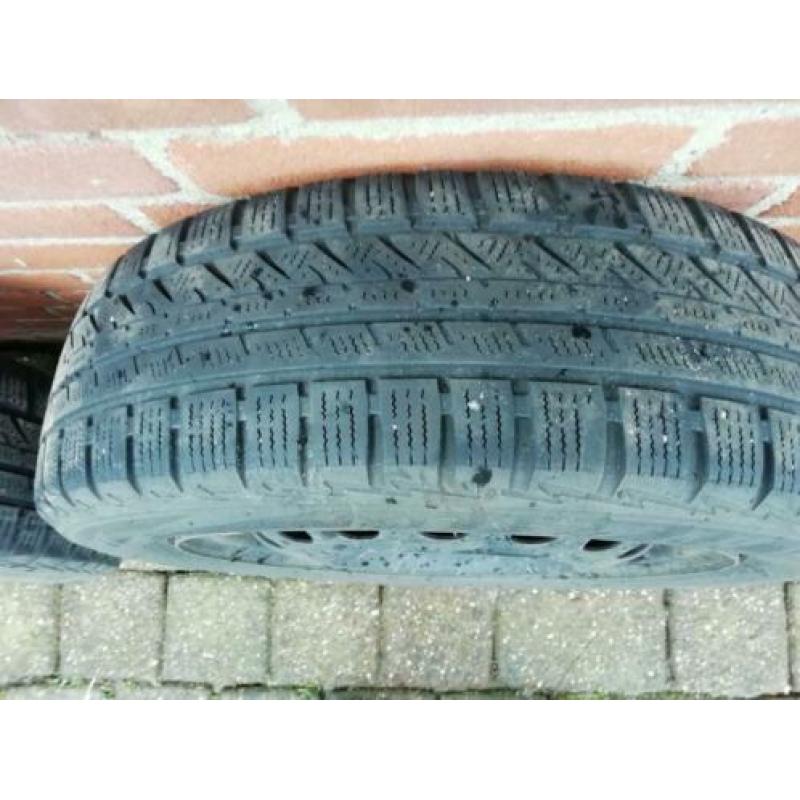 Winterbanden 155/65 /R14