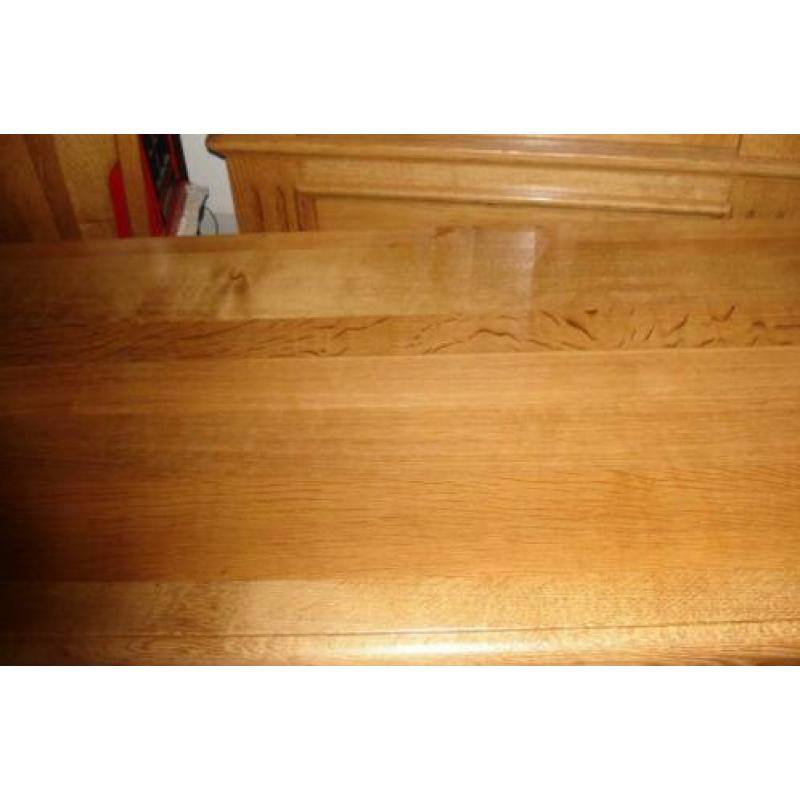 Oisterwijk massief geloogd eiken salontafel i.z.g.s.!!