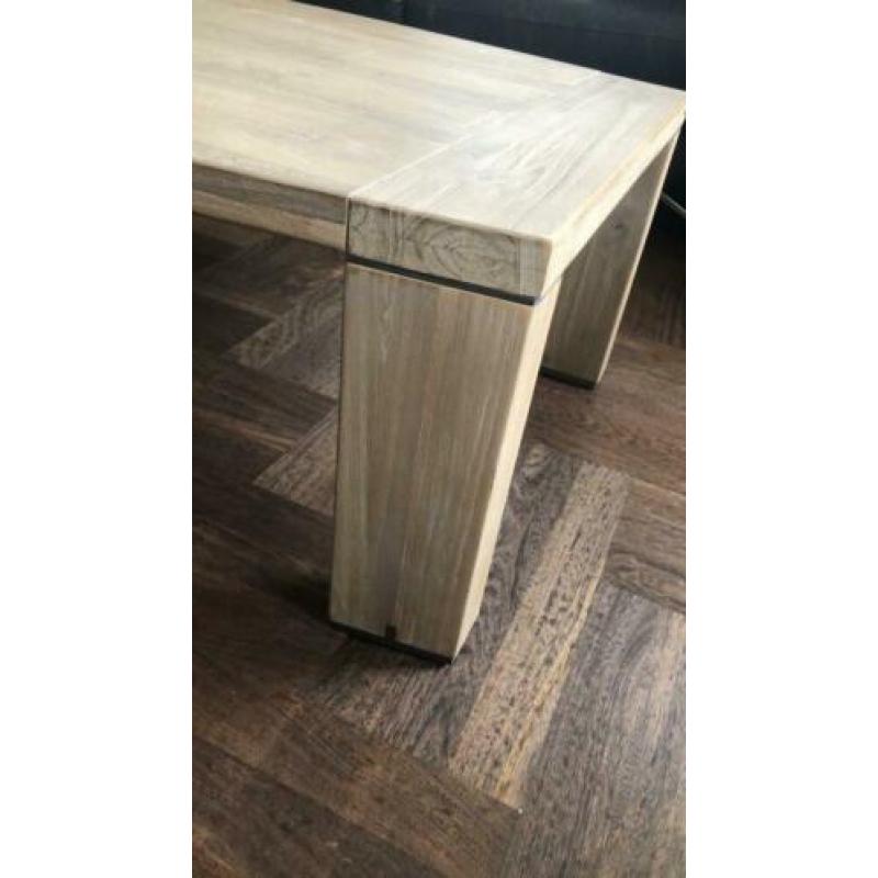 Eetkamer- en salontafel Henders en Hazel