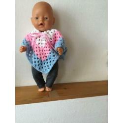 Poncho babyborn / baby born. Opbrengst KiKa.
