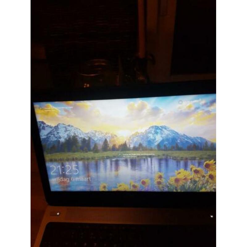 Nootbock hp 650 320 gb 8gb 15" SSD hd