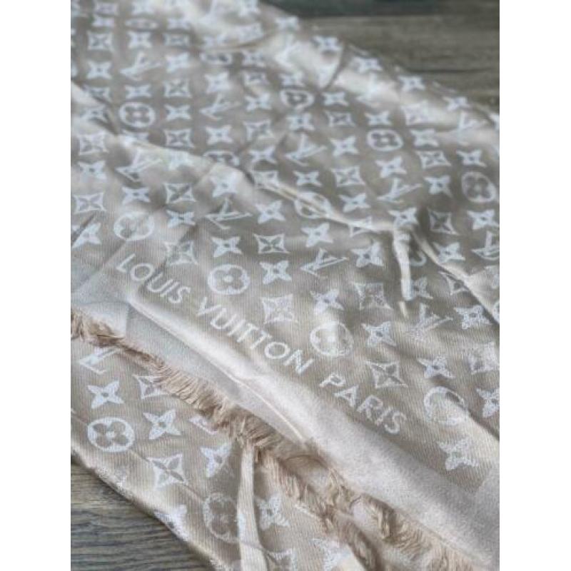 LV monogram sjaal shine beige
