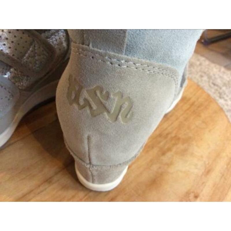 Sneakers Ash mt 38 nieuw!