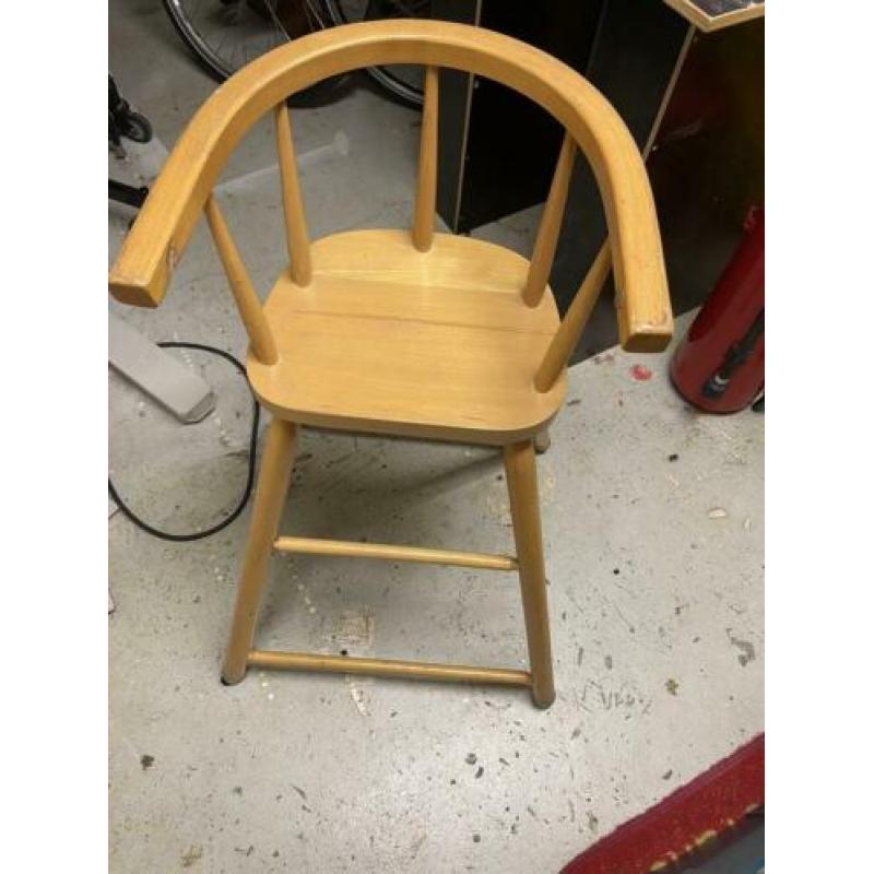 Vintage kinderstoel