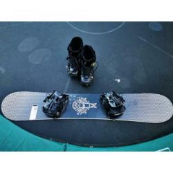 Flow snowboard 164 met Flow bindingen en Burton boots 45