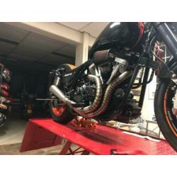 Uitlaten, handgemaakt. (Staal, rvs en titanium)