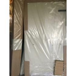 Nieuw!! Elektrische boxspring (crème/wit en zwart)