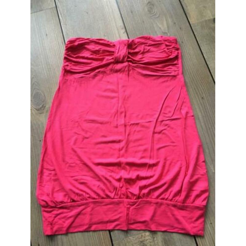 Gave roze strapless top van red range