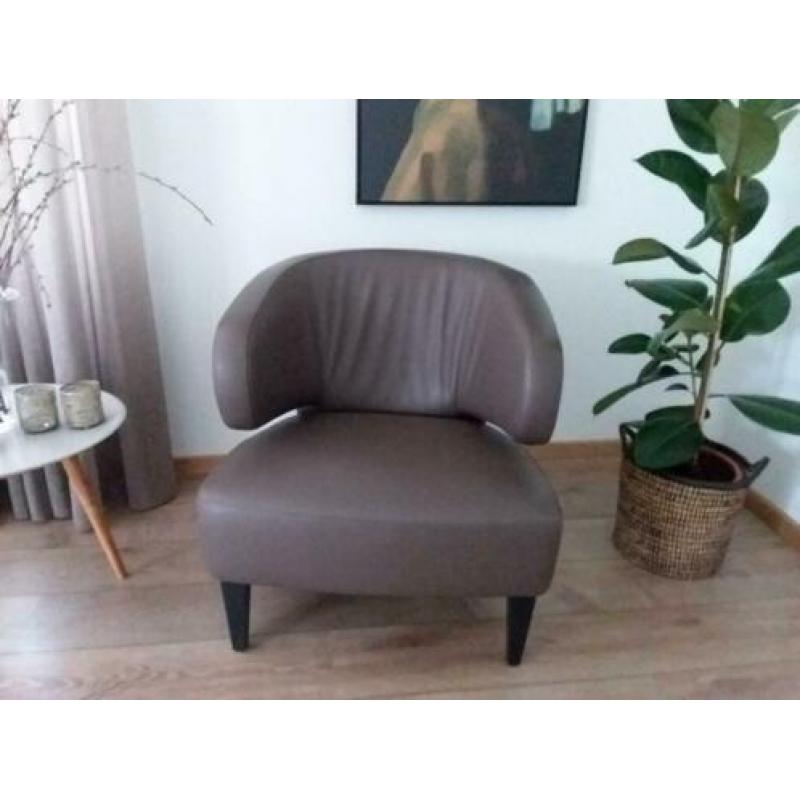 Leren fauteuiltjes
