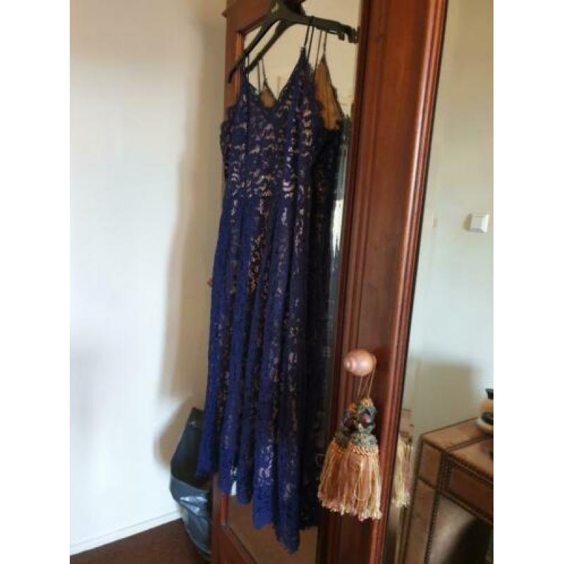 Blauwe kanten midi jurk met beige h&m maat 50