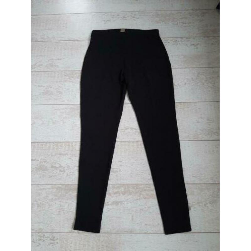 Zusss legging off black maat ml