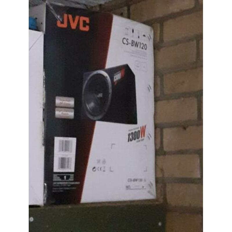 versterker jvc plus subwoofer