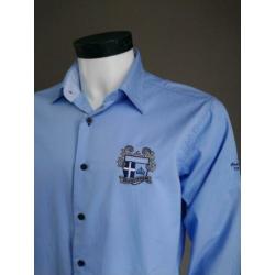 Mainstream overhemd. Blauw met applicaties. Maat M.