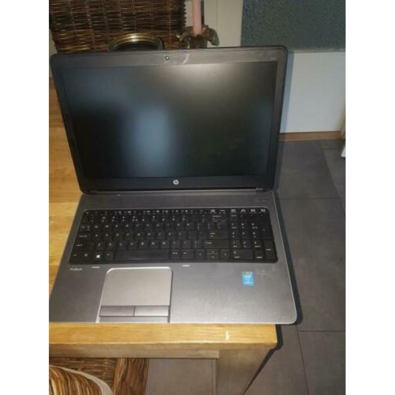Nootbock hp 650 320 gb 8gb 15" SSD hd