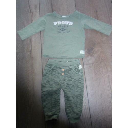 Te koop meerdere babykleertjes