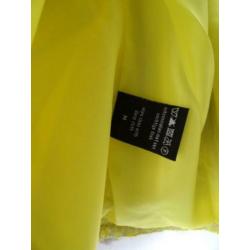 Jasje merk ZOI nieuwstaat boucle maat M kleur geel+beige