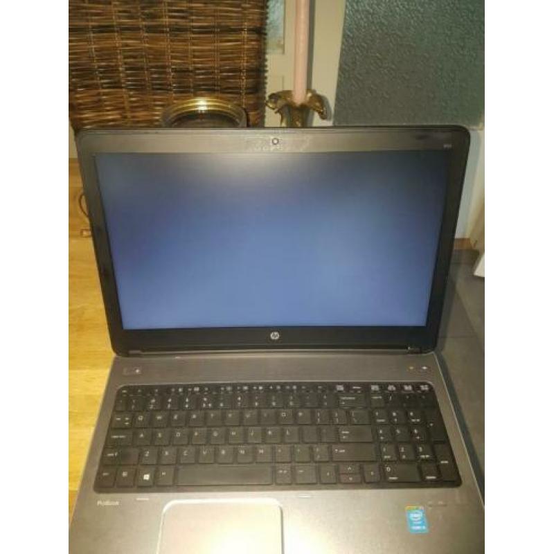 Nootbock hp 650 320 gb 8gb 15" SSD hd