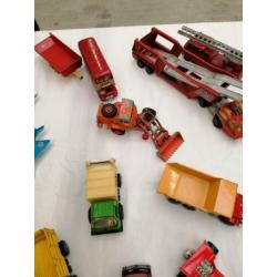 Miniatuur auto's/vliegtuigen, CORGI, MATCHBOX, TONKA etc.