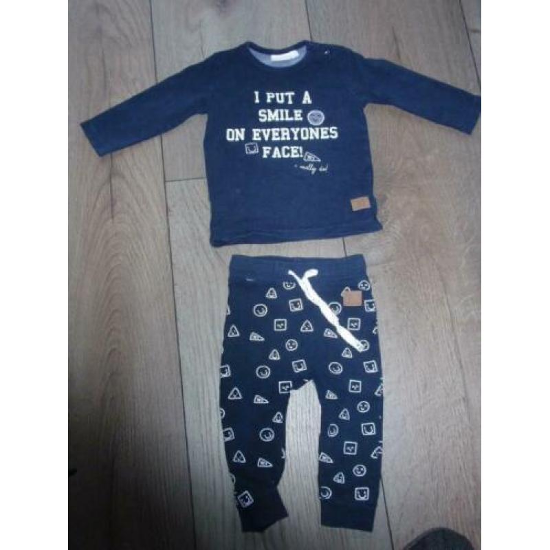 Te koop meerdere babykleertjes
