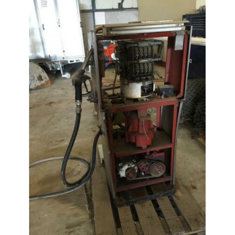 Shell benzinepomp opknapper