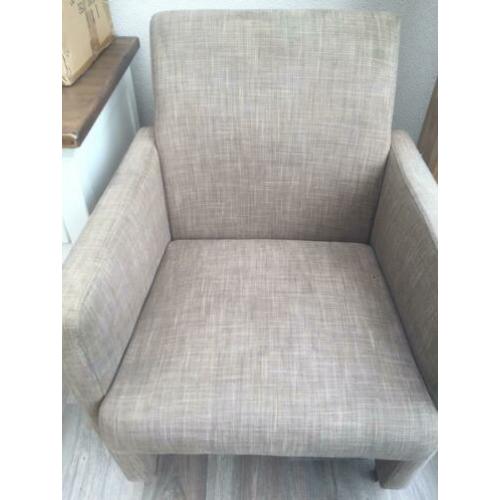 4 eetkamer stoelen gratis