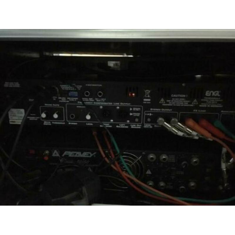 Engl 570 tube preamp met Z-12 footcontroller