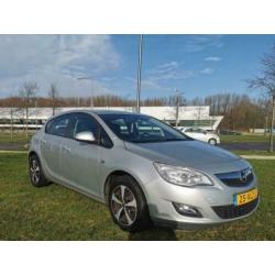 Opel Astra 1.4 Ecotec 74KW 5-D 2012 Grijs