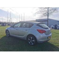 Opel Astra 1.4 Ecotec 74KW 5-D 2012 Grijs