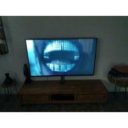TV verkeert in een zeer goede staat.