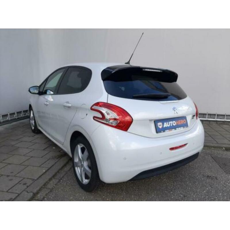 Peugeot 208 1.2 e-VTi NU02552 | Navi | Climate | Cruise | Pa