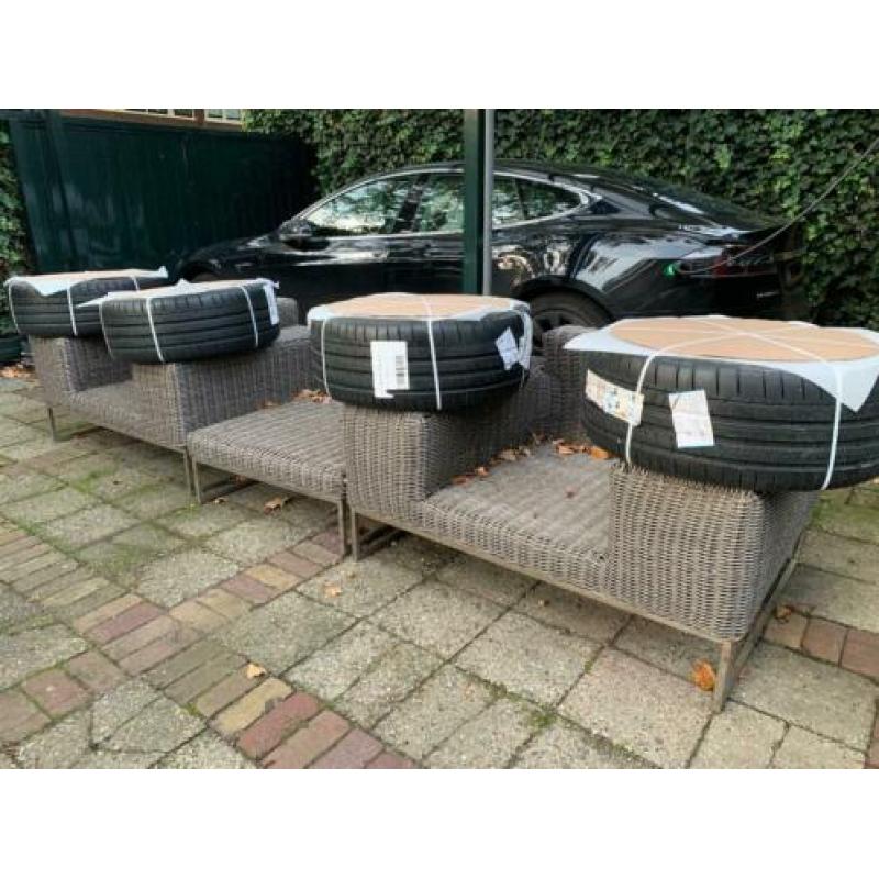 NIEUWE Tesla 21'' Arachnid velgen + banden voor Model S