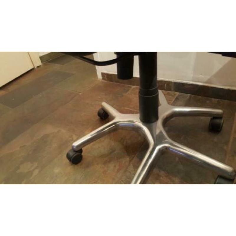 Ergonomische bureaustoel van Rhode & Grahl z.g.a.n.