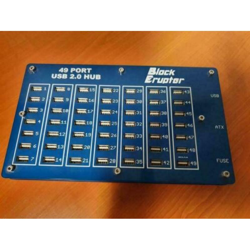 Uitverkoop!! Block erupter 49 port usb 2.0 hub voor €195,-!