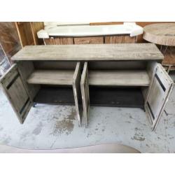Showroom Tower living dressoir Basto