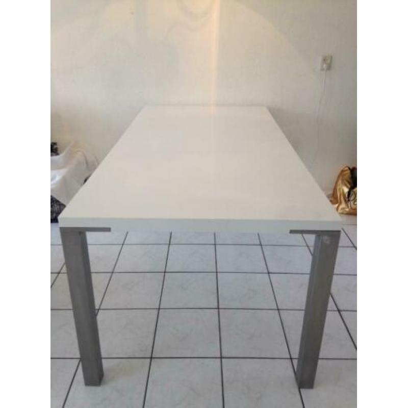 Eettafel 1.80 cm hoogglans wit