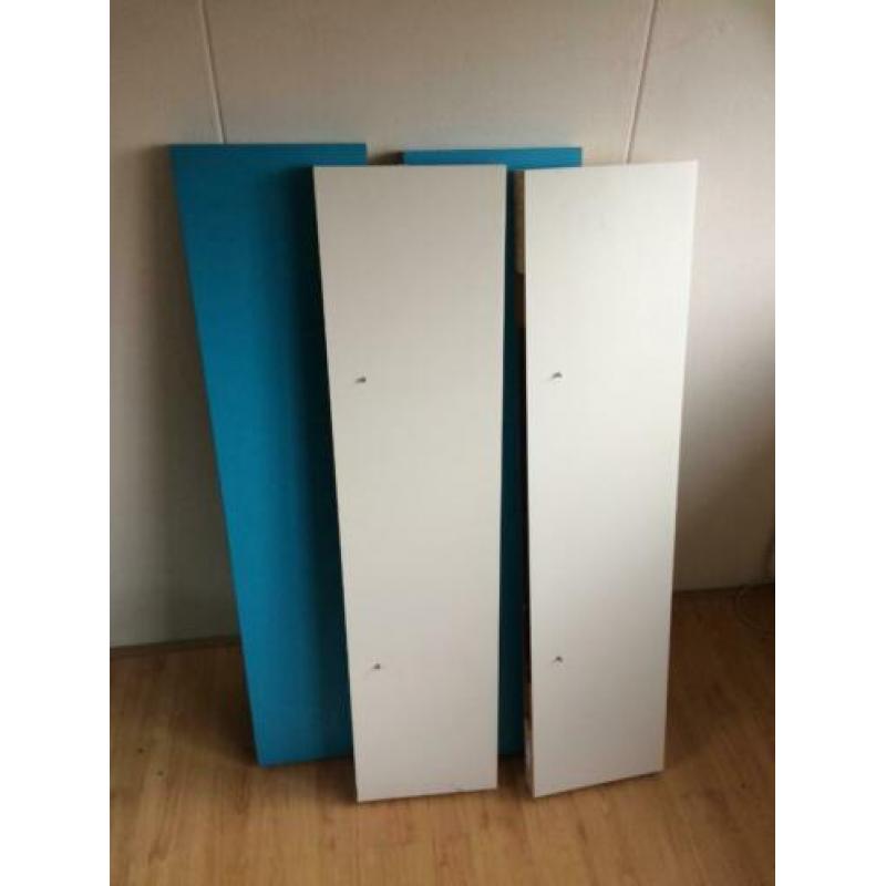 Ikea Lack wandplank 2 wit en 2 blauw