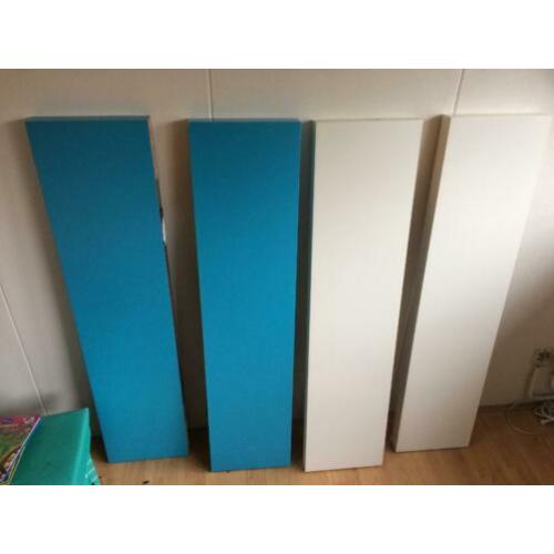Ikea Lack wandplank 2 wit en 2 blauw