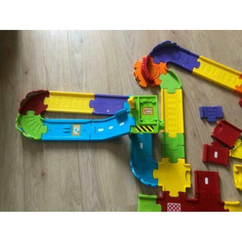 Toet Toet wegdelen