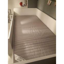 Hoogslaper IKEA Stuva met bureau