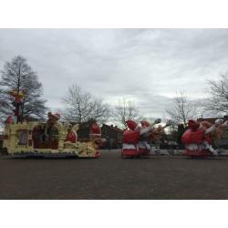 Praalwagen 3 stuks.