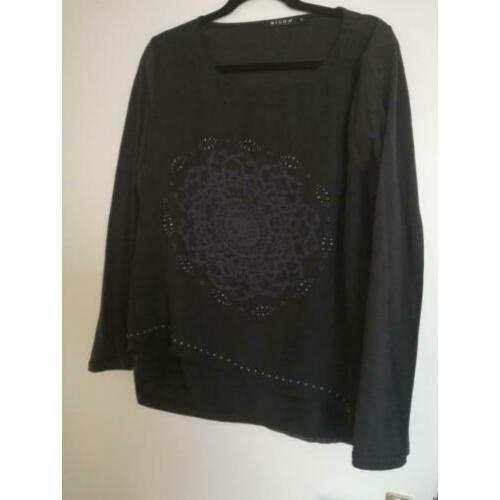 Te Koop: MICHA Shirt, donkergrijs mt XL. NIEUW! (J-70).