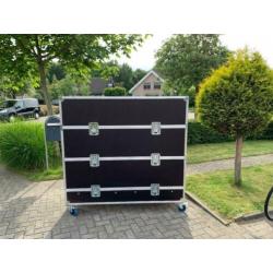 flightcase drumstel podium case